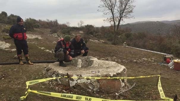 ŞOKE EDEN OLAY!!! MÜGE ANLI ÖLÜM HABERİNİ DUYUNCA YIKILDI... galerisi resim 7