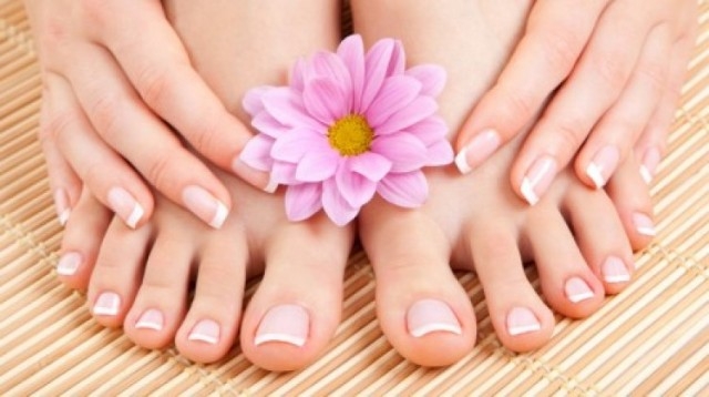 AYAKLARINIZA TARÇIN SÜRERSENİZ BAKIN NE OLUYOR ? O DERDE TEK DEVA BUYMUŞ galerisi resim 7