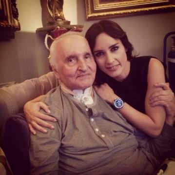 ÜNLÜ SPİKERİN BABASI BAKIN KİM ÇIKTI! ÖĞRENİNCE ŞOK OLACAKSINIZ... galerisi resim 3