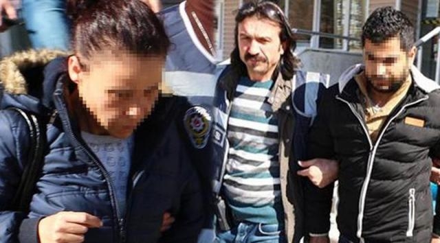 Sokakta tanıştığı yaşlı insanları evine davet edip onlarla ilişkiye giri galerisi resim 2