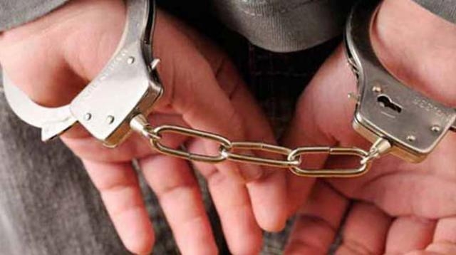 'İstanbul güvenli değil, seni Metroya kadar bırakalım' dediler galerisi resim 2