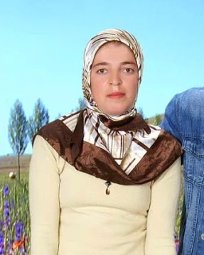 GELİNİYLE YASAK AŞK YAŞADI SONRA DA OĞLUYLA BİR OLUP... galerisi resim 4