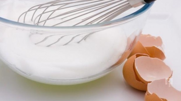 Kırışıklıklar İçin Yumurta Akı Maskesi galerisi resim 1