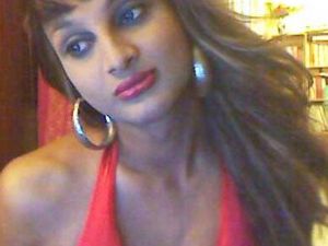 Aslında Erkek Olduğuna İnanamayacağınız On Kadın