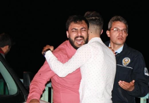 UĞRUNA KÖPRÜDEN ATLAYIP CANINA KIYDI AMA, SEVGİLİSİNİN SÖZLERİ ŞOKE ETTİ galerisi resim 5