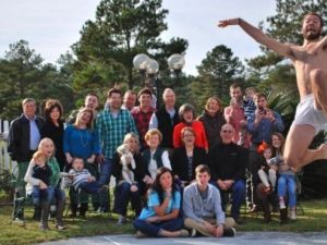 Olmaz Böyle Aile Fotoğrafı Diyeceğiniz 17 Komik Fotoğraf