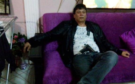 "Emre bir yıl önce tecavüz etti. Bunu öğrenen babası da benimle cin galerisi resim 4