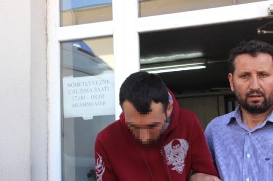 DEHŞET! ÜNİVERSİTELİ KIZI KANDIRIP TECAVÜZ ETTİ SONRA DA... galerisi resim 3