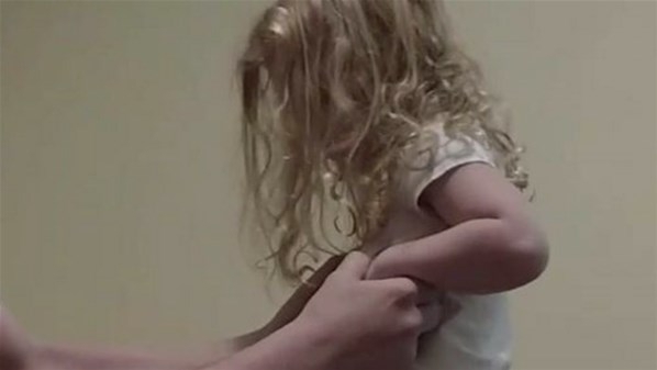 Acildeki doktorun çocuğu muayene etmesiyle gerçek ortaya çıktı ve galerisi resim 5