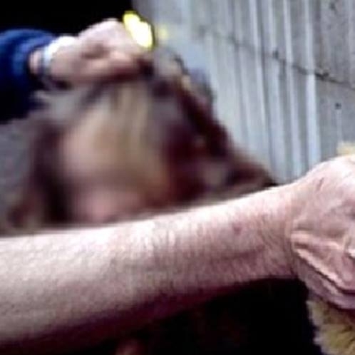 Yolda bayılan kadını omzuna alıp götürdü, inşaatta tecavüz etti galerisi resim 5