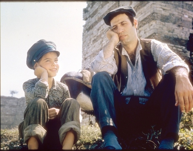 Vatanım Sensin'in usta oyucusunu o dönemden hatırlayabildiniz mi? galerisi resim 3