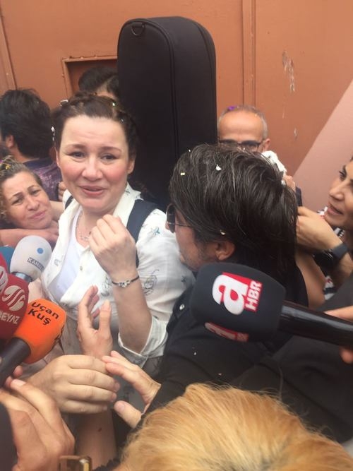 2,5 Yıl Hapis Yatan Deniz Seki Tahliye Oldu galerisi resim 6