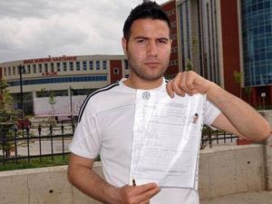 Kulağına giren sinek hayatını kararttı