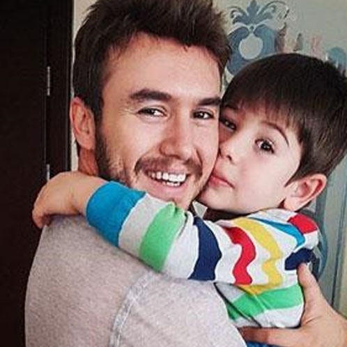 Ceceli Amerika'dan döndü, oğluna koştu ve... galerisi resim 4