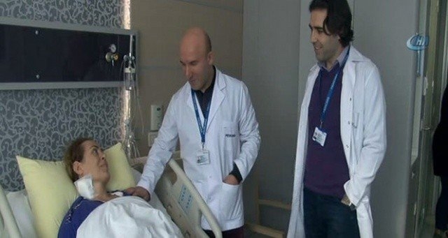 KARIN AĞRISI DİYE HASTANEYE GİTTİ AMA BAKIN KARNINDA NE ÇIKTI!! ALLAHIM  galerisi resim 4