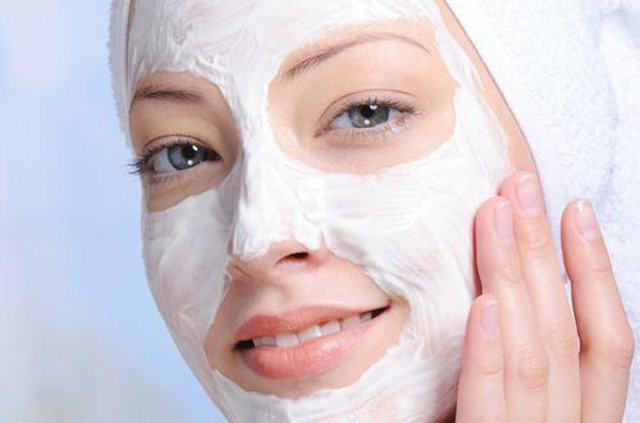 Tek yapmanız gereken bu doğal karışımı yatarken cildinize sürmek galerisi resim 4