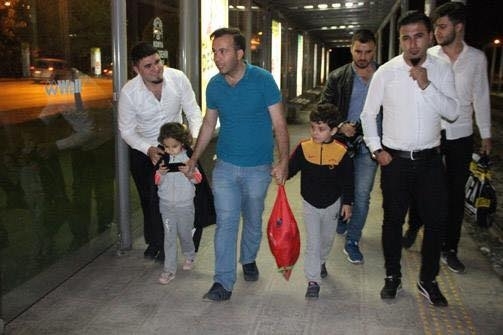 Konya'da akıl almaz olay! Çocuklarını tramvayda unuttu galerisi resim 3