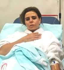 ÜNLÜ ŞARKICIDAN HAYRANLARINI ÜZEN HABER galerisi resim 4