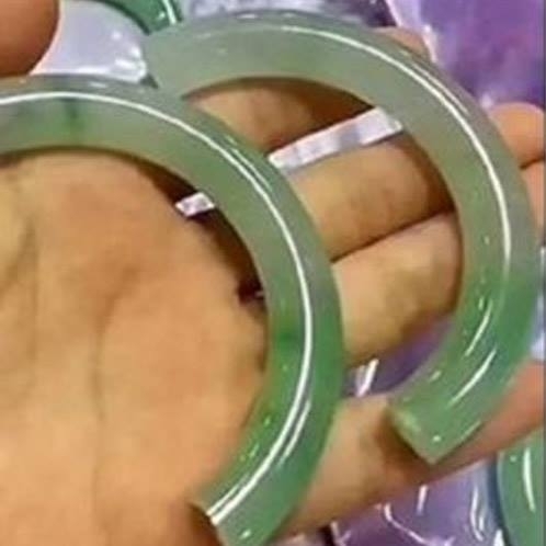 Kırdığı bilekliğin fiyatını öğrenince bayıldı galerisi resim 2