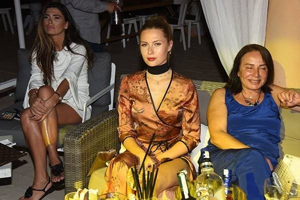 Serdar Ortaç perişan halde! Sosyal medyada olay oldu... galerisi resim 2