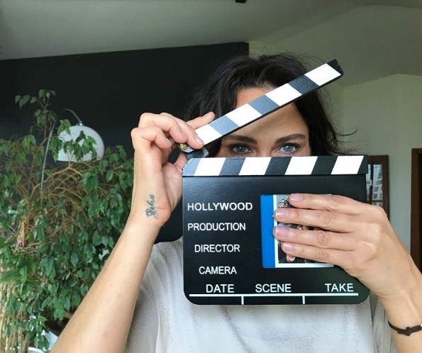 Hülya Avşar'ın o pozu bakın nasıl sosyal medyayı salladı! galerisi resim 7