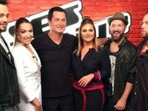 O Ses Türkiye'de jüri depremi!