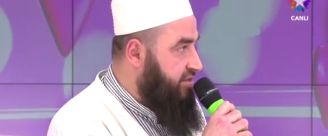 İZDİVAÇ PROGRAMINDA ŞoK! İMAM ADAY OLDU ORTALIK KARIŞTI! galerisi resim 2