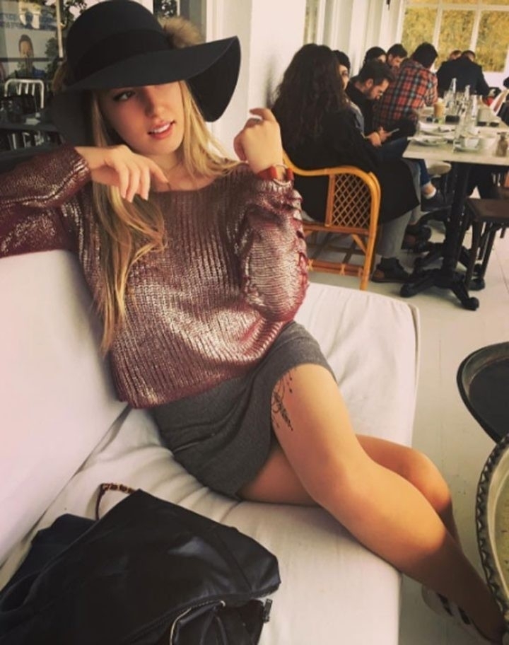 Mehmet Ali Erbil'in kızından cesur paylaşımlar! galerisi resim 5