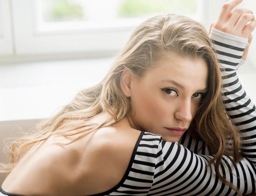 Serenay Sarıkaya nefesleri kesti! galerisi resim 9