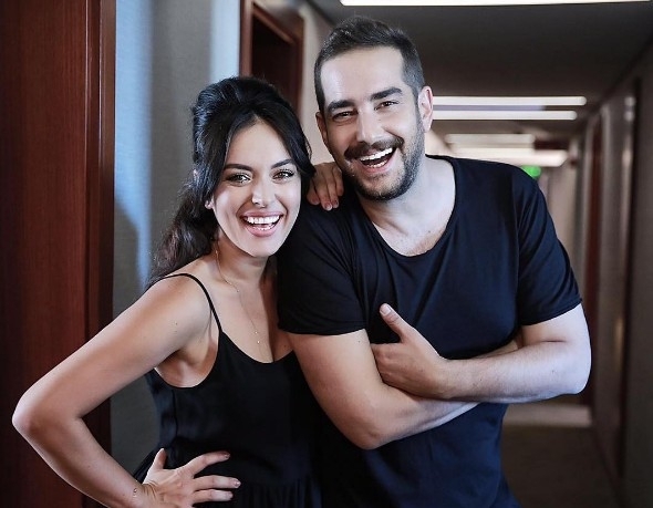 Ezgi Mola'nın son haline bakın değişimi şoke edecek! galerisi resim 12