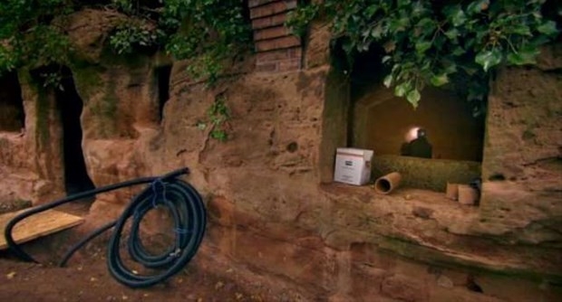 Hastalığını Öğrenince... İş Adamı Malı Mülkü Bırakıp Buraya Taşındı! İçi galerisi resim 4