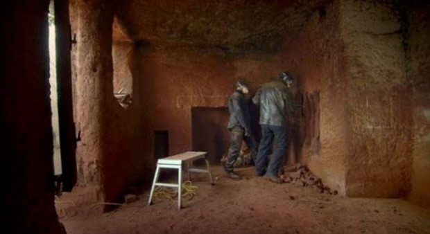 Hastalığını Öğrenince... İş Adamı Malı Mülkü Bırakıp Buraya Taşındı! İçi galerisi resim 6