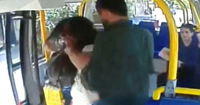 Minibüste şortlu kıza saldıran zanlı için istenen ceza belli oldu galerisi resim 4