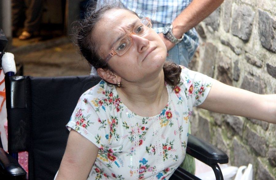 Bursa'da engelli kızın maaşını alıp kaçtılar! galerisi resim 2