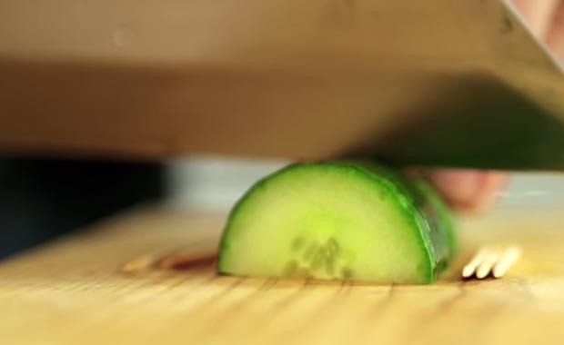 SALATALIĞIN YANINA KÜRDAN KOYARSANIZ... YOK ARTIK DİYECEKSİNİZ! MUTLAKA  galerisi resim 12