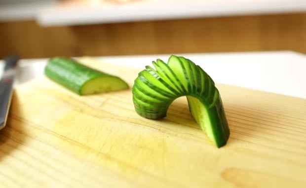 SALATALIĞIN YANINA KÜRDAN KOYARSANIZ... YOK ARTIK DİYECEKSİNİZ! MUTLAKA  galerisi resim 13