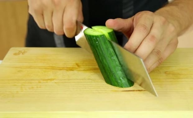 SALATALIĞIN YANINA KÜRDAN KOYARSANIZ... YOK ARTIK DİYECEKSİNİZ! MUTLAKA  galerisi resim 5