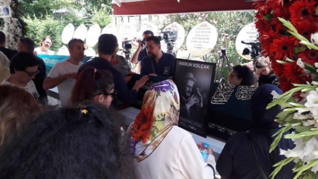 Harun Kolçak Son Yolculuğuna Uğurlanıyor! galerisi resim 4