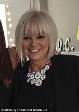 REŞİT OLMAYAN ÖĞRENCİSİYLE İLİŞKİYE GİRDİ, SKANDAL MESAJLAR ORTAYA ÇIKTI galerisi resim 3