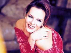 Hülya Koçyiğit’ten Türkiye’yi üzüntüye boğan haber