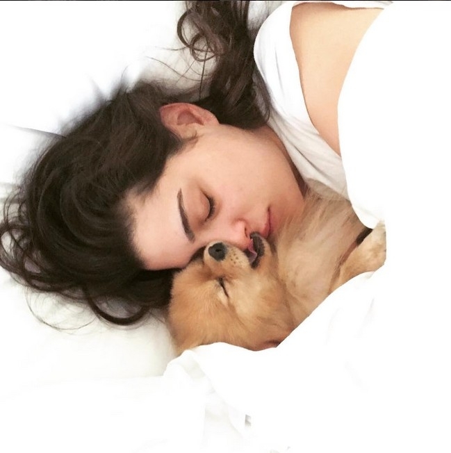 Aydan Şener’in bikinili hali genç kızlara taş çıkarttı galerisi resim 25