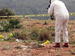 Sevgilisini öldürdü, kızı kaçırdı!... 'Seninle az işim var'