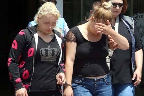 Samsun'da 2'si kız 3 gasp şüphelisi adliyeye sevk edildi galerisi resim 3