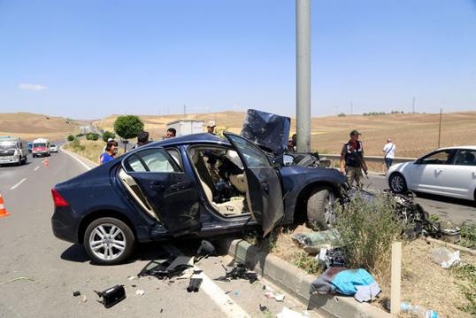 Prof. Murat Sezgin ve 7 yaşındaki oğlu hayatını kaybetti galerisi resim 1