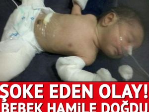 Hindistan’da bir bebek 'hamile' doğdu