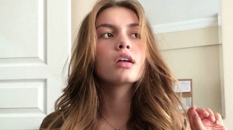 Aleyna Tilki konserine gelen hayranını kovdu rezil etti galerisi resim 5