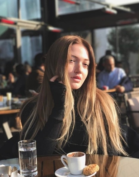 Youtube fenomeni Danla Bilic 'Tatlıcı'sını paylaştı işte sevgi galerisi resim 12