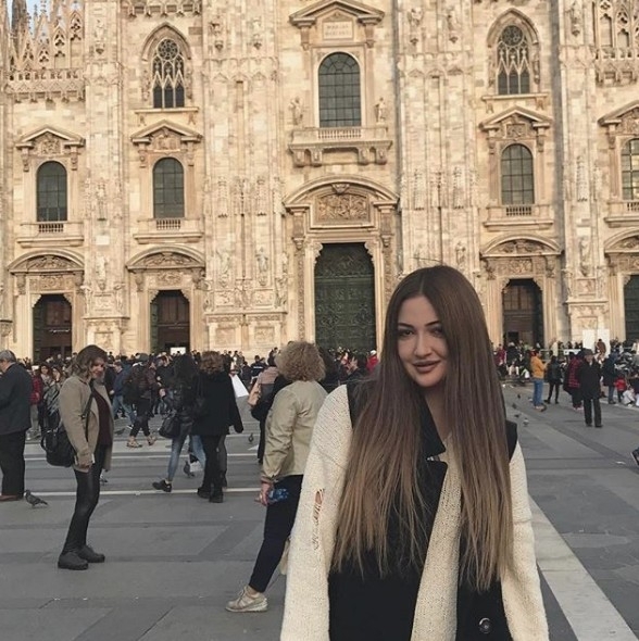 Youtube fenomeni Danla Bilic 'Tatlıcı'sını paylaştı işte sevgi galerisi resim 7