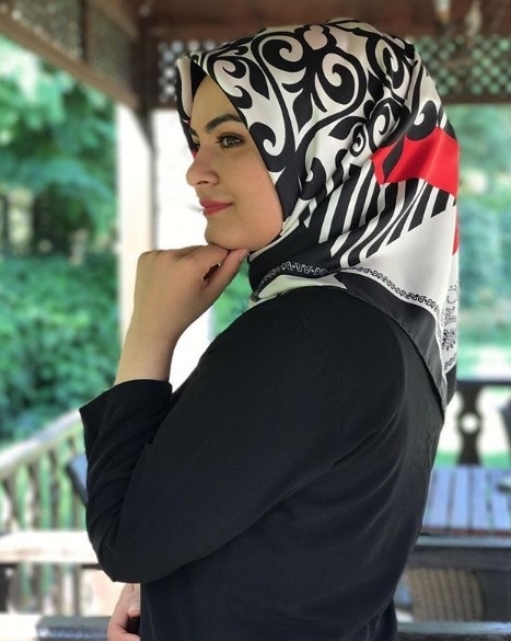 ARADIĞI KOCAYI BULAMADI AMA PARAYI BULDU... galerisi resim 2