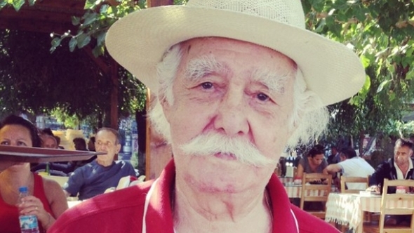 SON DAKİKA | YEŞİLÇAM'IN USTA OYUNCUSU YAŞAMINI YİTİRDİ! galerisi resim 2